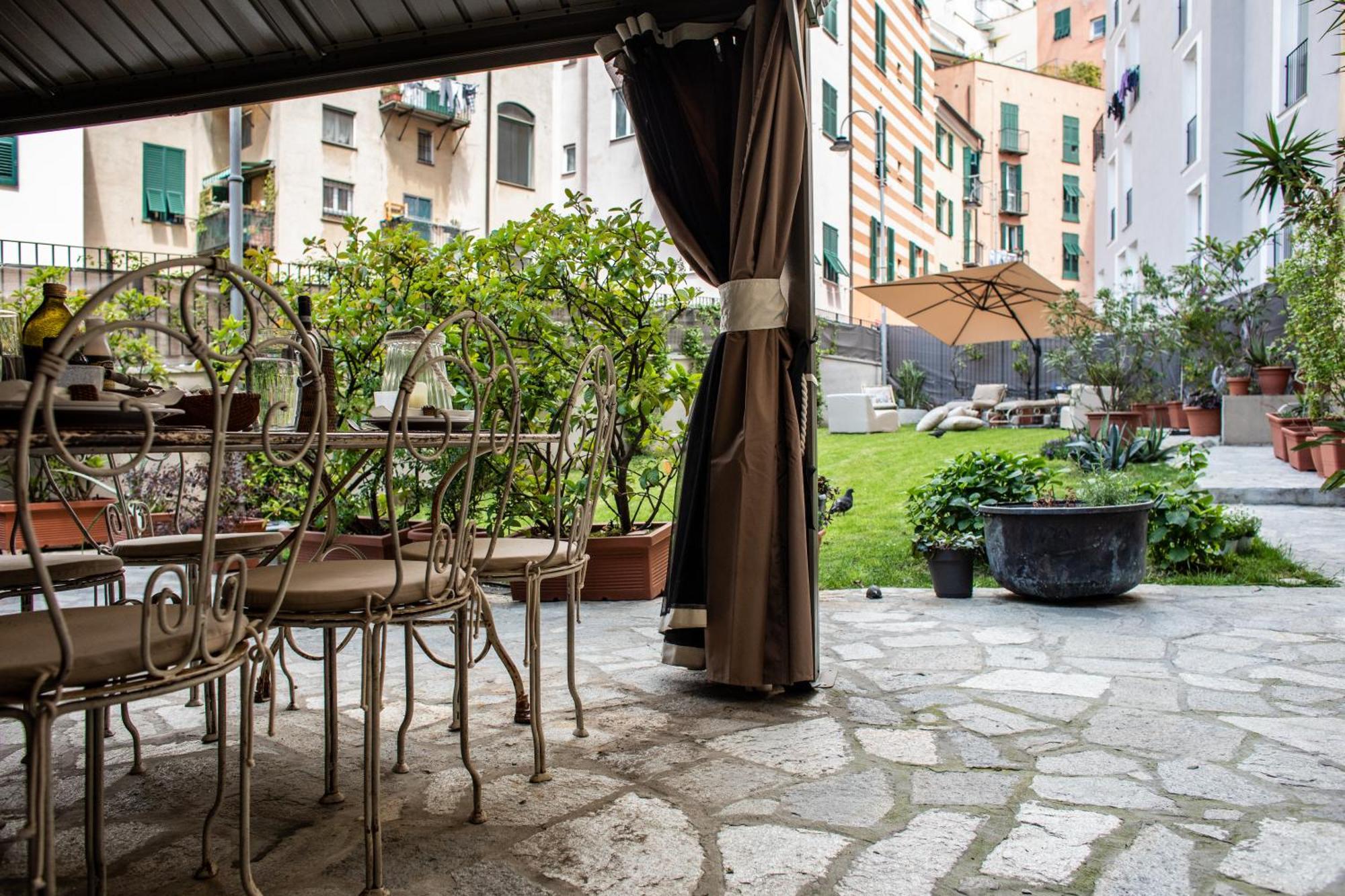 Giardino In Centro Storico -Appartamento Con Giardino, Genova Centro Storico, Acquario Extérieur photo